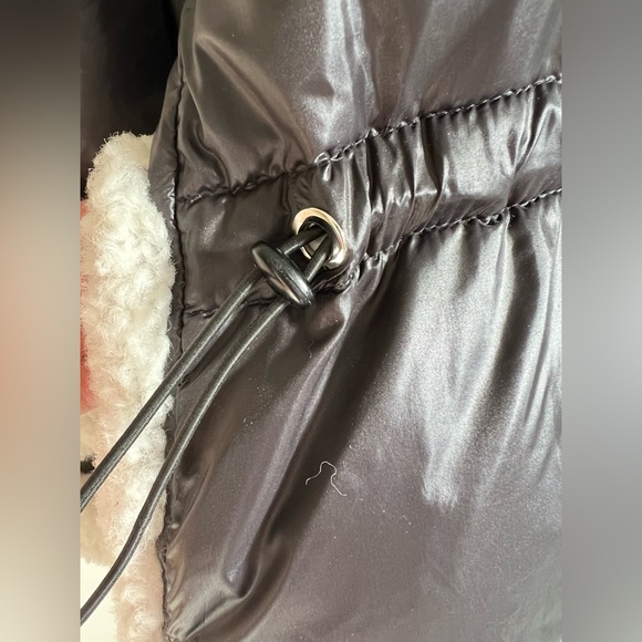 Black and Cream Teddy Jacket - Picture 10 of 10